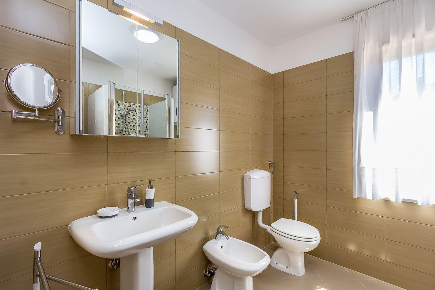 Neu Renovierte Ferienwohnung Mit Klima, Wlan, Terrasse Und Grill Пула Екстер'єр фото